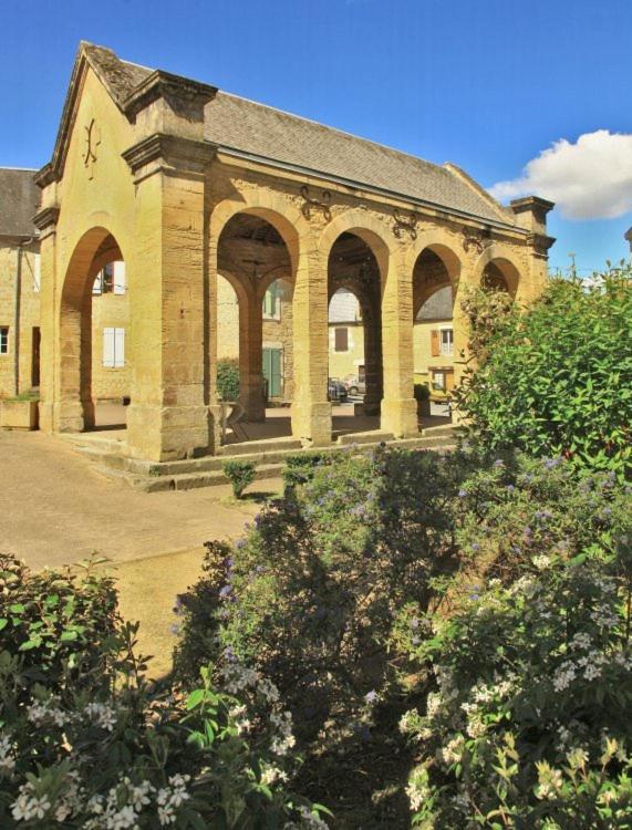 Petite Maison En Pierre Au Coeur Du Perigord Noir Proche De Sarlat Et Rocamadour Salignac Eyvigues Zewnętrze zdjęcie
